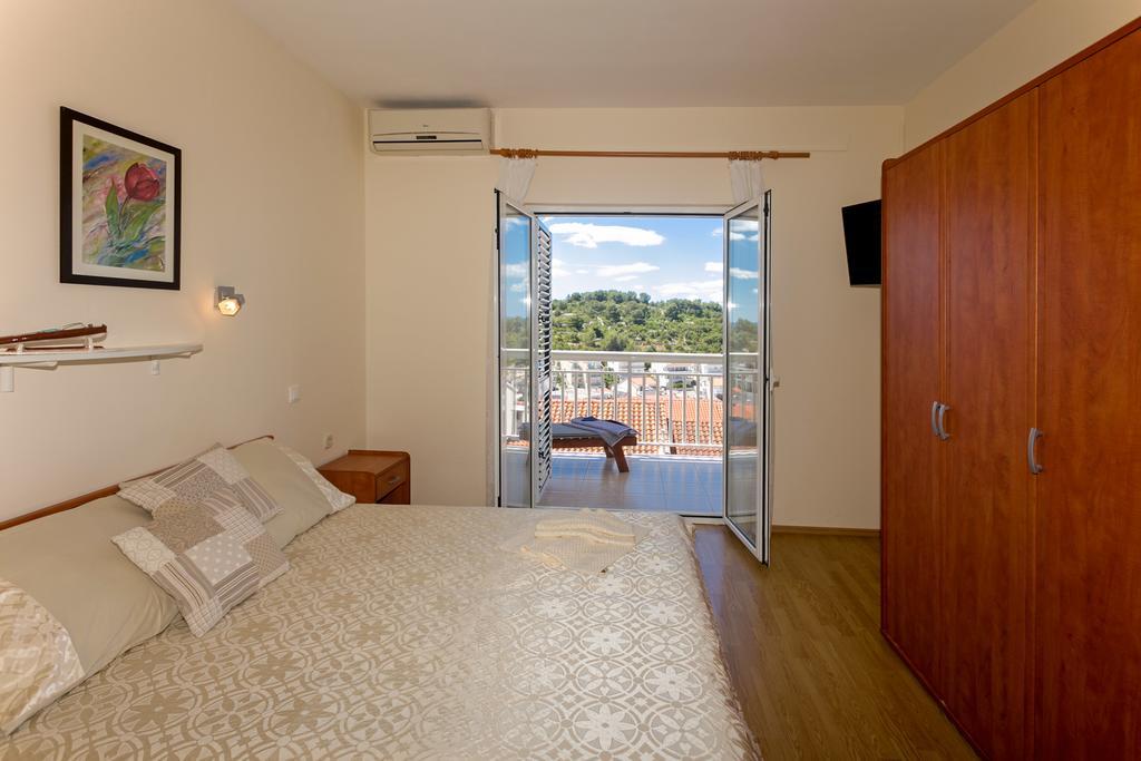 Vucic Apartments Hvar Town Eksteriør billede